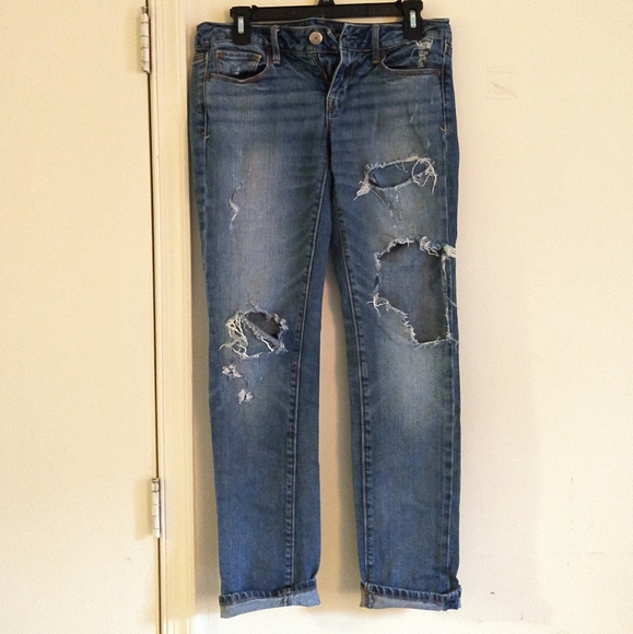 American Eagle Outfitters Denim - American Eagle distressed skinny jeans